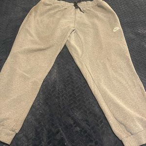 Men’s Nike sweatpants